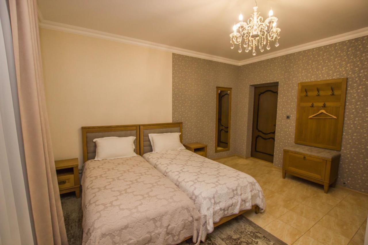 старий тудорів 4* Kopychyntsi